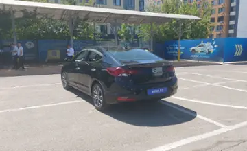 Hyundai Elantra 2019 года за 9 000 000 тг. в Алматы фото 4