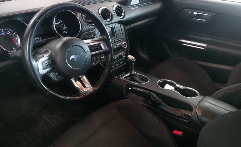 Ford Mustang 2015 года за 13 000 000 тг. в Астана фото 5