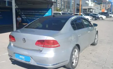 Volkswagen Passat 2011 года за 3 800 000 тг. в Караганда
