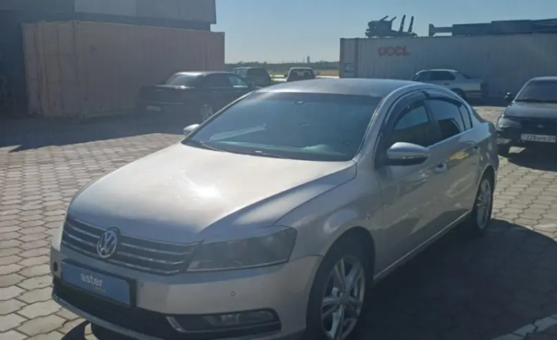 Volkswagen Passat 2011 года за 3 800 000 тг. в Караганда
