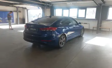 Hyundai Elantra 2016 года за 6 000 000 тг. в Астана фото 3