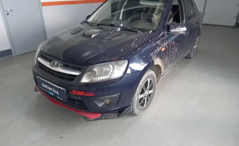 LADA (ВАЗ) Granta 2017 года за 2 400 000 тг. в Уральск