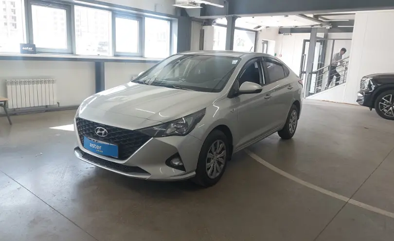 Hyundai Accent 2022 года за 7 800 000 тг. в Астана