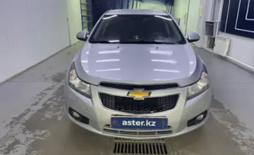 Chevrolet Cruze 2011 года за 3 800 000 тг. в Павлодар фото 2