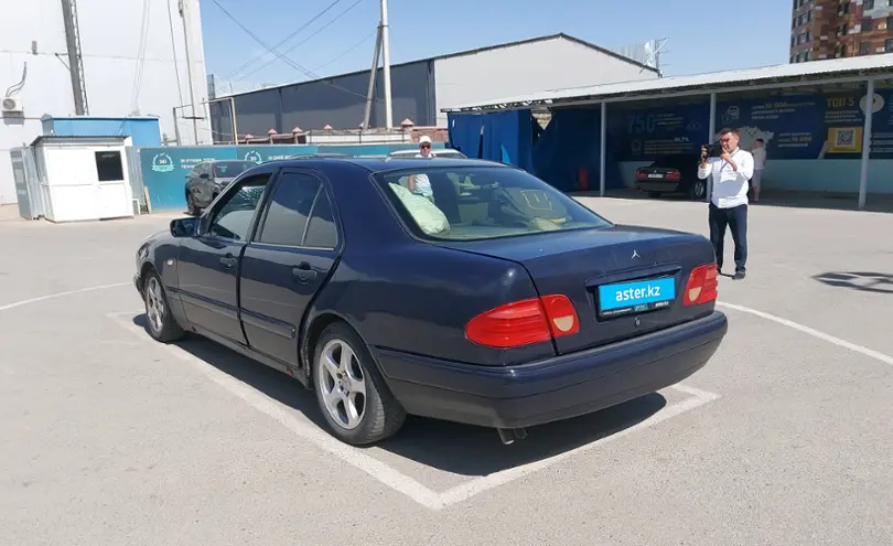 Mercedes-Benz E-Класс 1996 года за 2 000 000 тг. в Шымкент фото 4