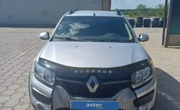 Renault Sandero 2015 года за 3 700 000 тг. в Караганда фото 2