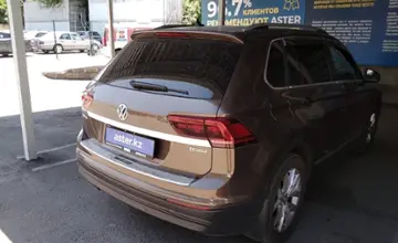 Volkswagen Tiguan 2020 года за 14 500 000 тг. в Алматы