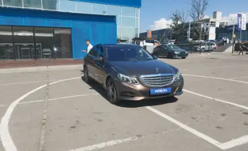 Mercedes-Benz E-Класс 2013 года за 11 750 000 тг. в Алматы фото 2