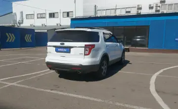 Ford Explorer 2013 года за 10 000 000 тг. в Алматы фото 3
