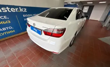 Toyota Camry 2015 года за 10 000 000 тг. в Астана