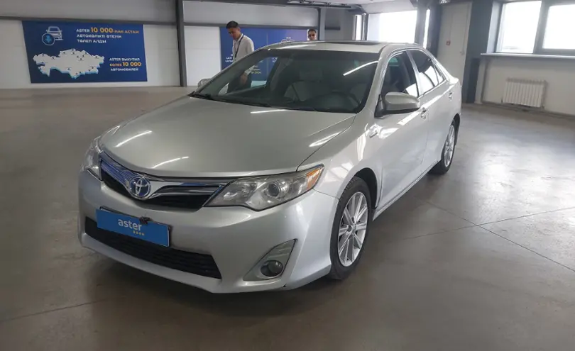 Toyota Camry 2014 года за 9 000 000 тг. в Астана