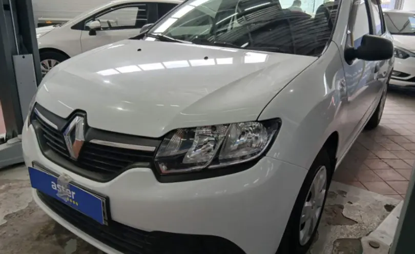Renault Logan 2017 года за 4 000 000 тг. в Астана