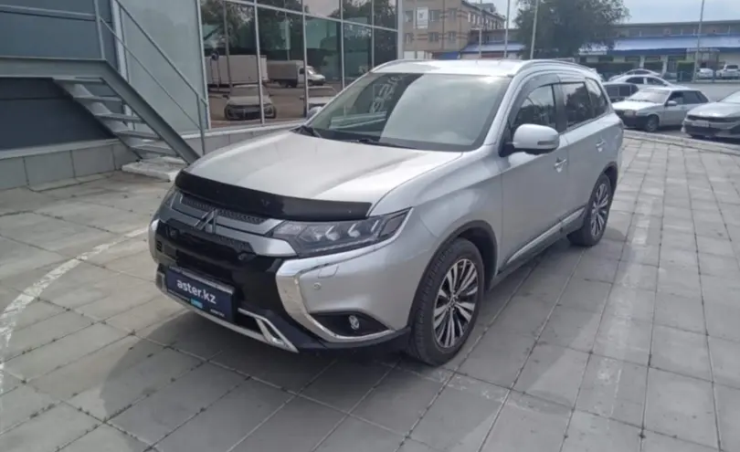 Mitsubishi Outlander 2020 года за 16 000 000 тг. в Уральск