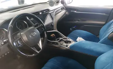 Toyota Camry 2018 года за 13 000 000 тг. в Астана фото 5