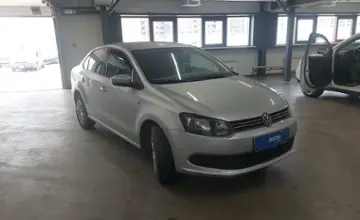 Volkswagen Polo 2013 года за 3 500 000 тг. в Астана фото 2