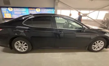 Toyota Camry 2019 года за 11 000 000 тг. в Уральск фото 4