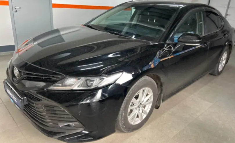 Toyota Camry 2019 года за 11 000 000 тг. в Уральск