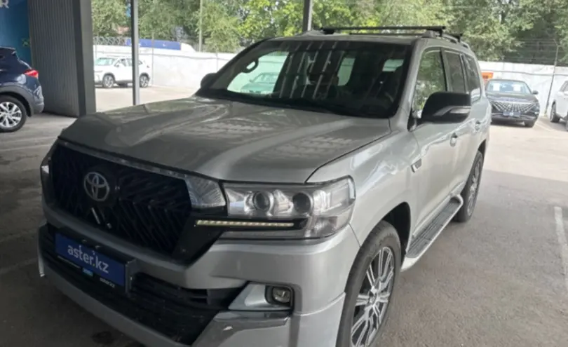 Toyota Land Cruiser 2015 года за 23 000 000 тг. в Алматы