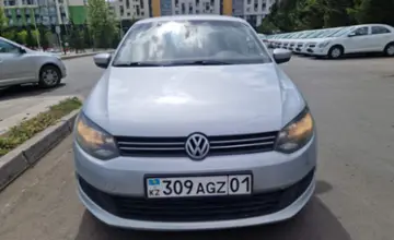 Volkswagen Polo 2013 года за 4 400 000 тг. в Астана фото 2