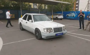 Mercedes-Benz E-Класс 1995 года за 2 500 000 тг. в Алматы фото 2