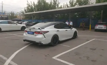 Toyota Camry 2022 года за 18 750 000 тг. в Алматы фото 3