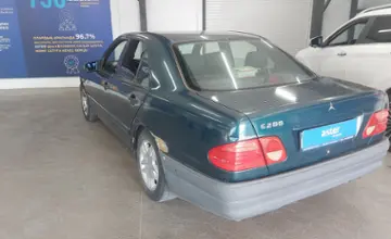 Mercedes-Benz E-Класс 1997 года за 1 800 000 тг. в Астана фото 4