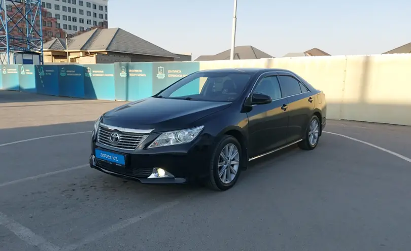 Toyota Camry 2014 года за 8 000 000 тг. в Шымкент