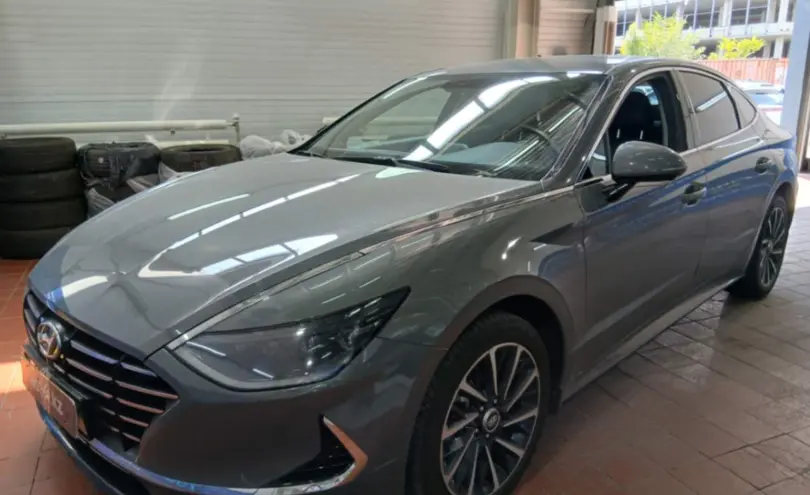 Hyundai Sonata 2021 года за 12 500 000 тг. в Астана