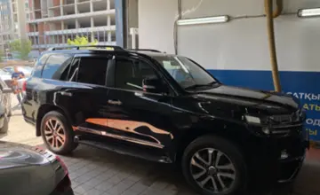 Toyota Land Cruiser 2016 года за 34 000 000 тг. в Астана фото 4