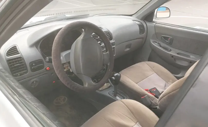 Hyundai Accent 2004 года за 2 000 000 тг. в Алматы фото 5