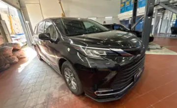 Toyota Sienna 2021 года за 16 000 000 тг. в Астана фото 3