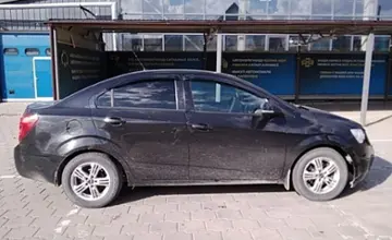 Chevrolet Aveo 2014 года за 3 700 000 тг. в Караганда фото 4