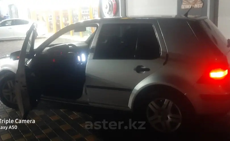 Volkswagen Golf 2001 года за 2 300 000 тг. в Тараз фото 3