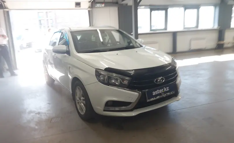 LADA (ВАЗ) Vesta 2018 года за 6 500 000 тг. в Астана фото 2