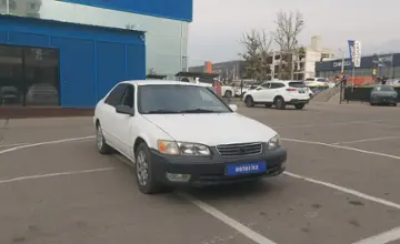 Toyota Camry 2000 года за 3 380 000 тг. в Алматы фото 2