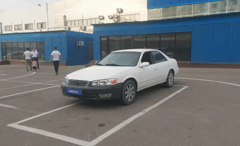 Toyota Camry 2000 года за 3 380 000 тг. в Алматы