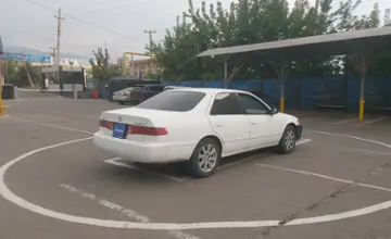 Toyota Camry 2000 года за 3 380 000 тг. в Алматы фото 3