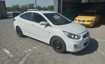 Hyundai Accent 2014 года за 4 000 000 тг. в Караганда фото 3