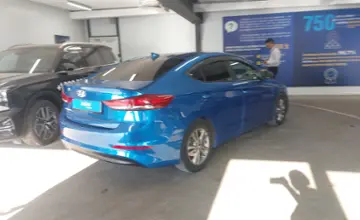 Hyundai Elantra 2018 года за 7 500 000 тг. в Астана фото 3