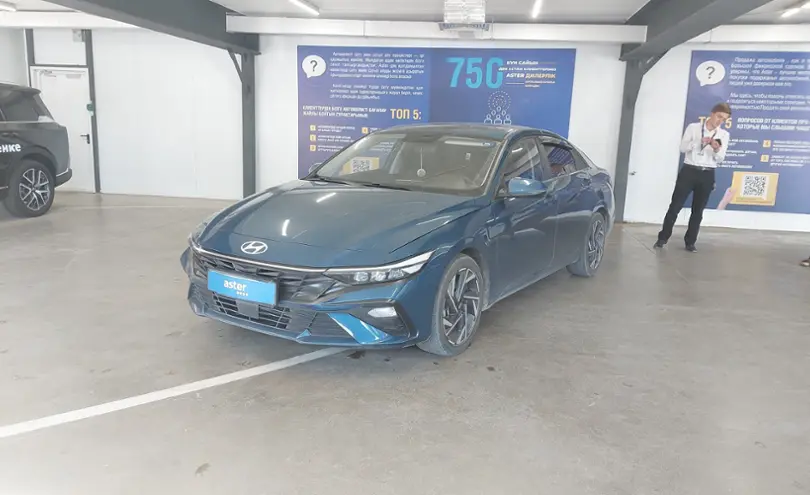 Hyundai Elantra 2023 года за 8 400 000 тг. в Астана