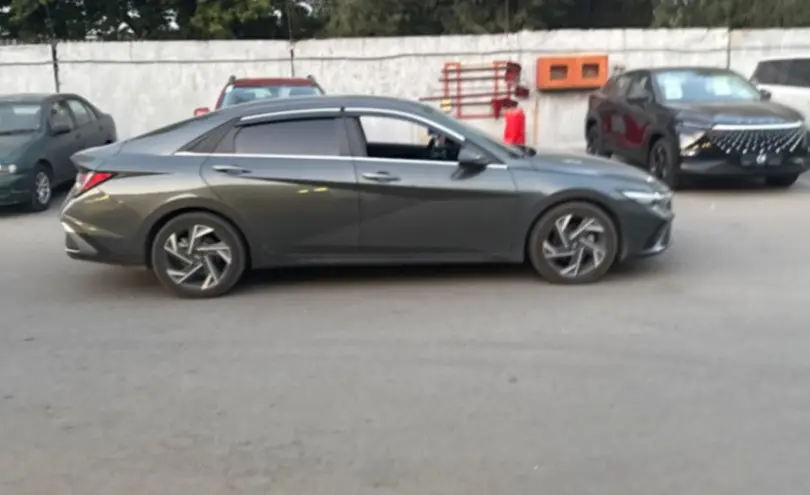 Hyundai Elantra 2024 года за 9 000 000 тг. в Алматы фото 4