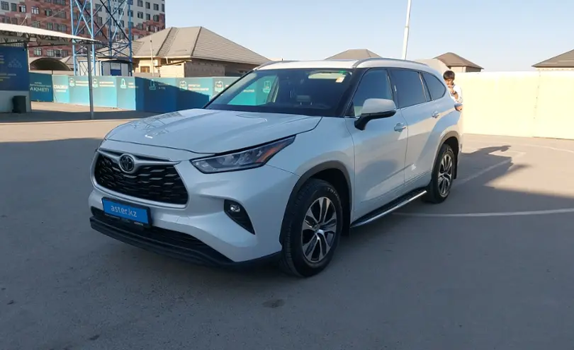 Toyota Highlander 2022 года за 30 000 000 тг. в Шымкент