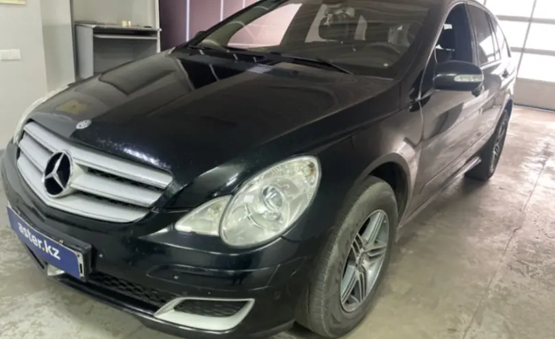 Mercedes-Benz R-Класс 2007 года за 6 000 000 тг. в Павлодар