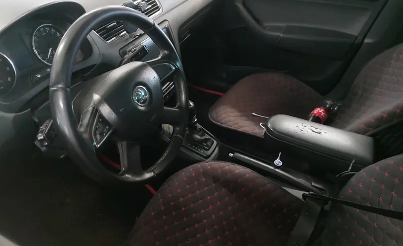 Skoda Rapid 2013 года за 4 350 000 тг. в Астана фото 5