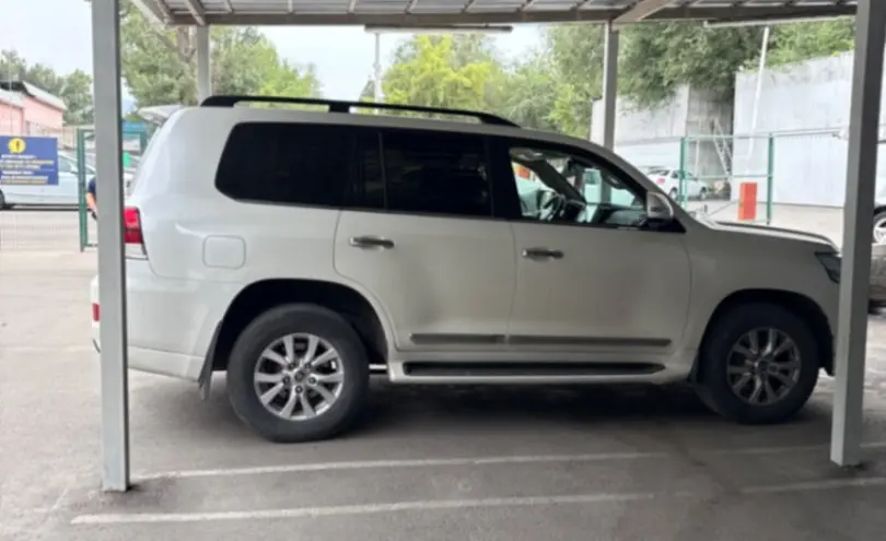 Toyota Land Cruiser 2016 года за 30 000 000 тг. в Алматы фото 4