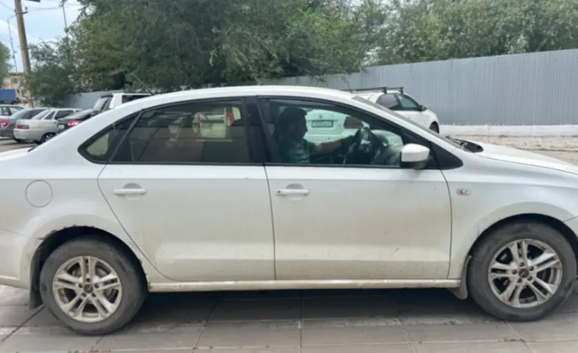 Volkswagen Polo 2014 года за 3 500 000 тг. в Уральск фото 4