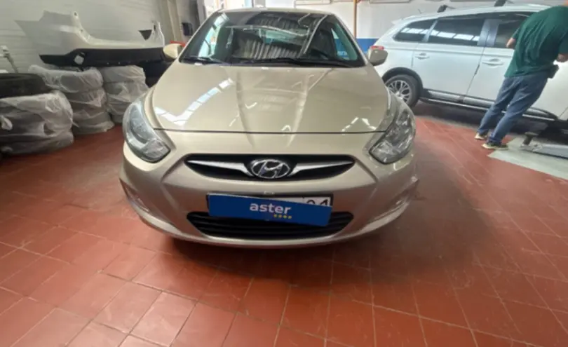 Hyundai Accent 2013 года за 5 500 000 тг. в Астана фото 2