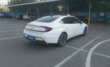 Hyundai Sonata 2022 года за 12 000 000 тг. в Алматы фото 3