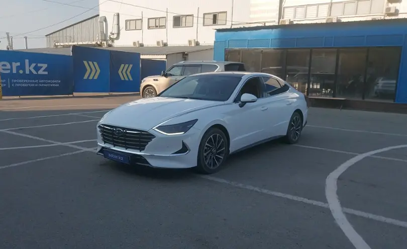 Hyundai Sonata 2022 года за 12 000 000 тг. в Алматы