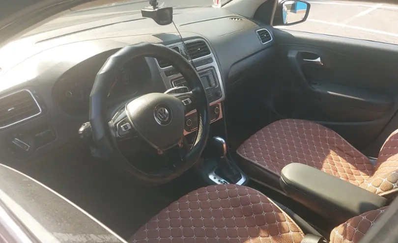 Volkswagen Polo 2015 года за 5 000 000 тг. в Алматы фото 5